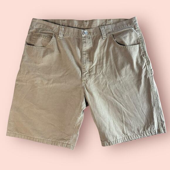 Vtg Y2K Wrangler Carpenter Cargo Shorts Mens 42 Khaki Utility Pockets Gorpcore - Picture 2 of 3